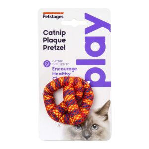 Petstages Catnip Plaque Pretzel Cat Toy - Cleans Teeth